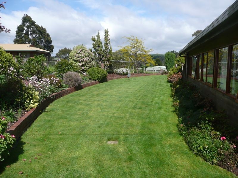 11 James Street, Forth TAS 7310