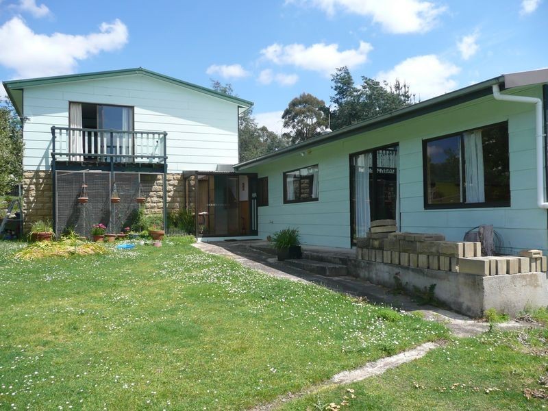 75 Kelly’s Cage Road, Weegena TAS 7304