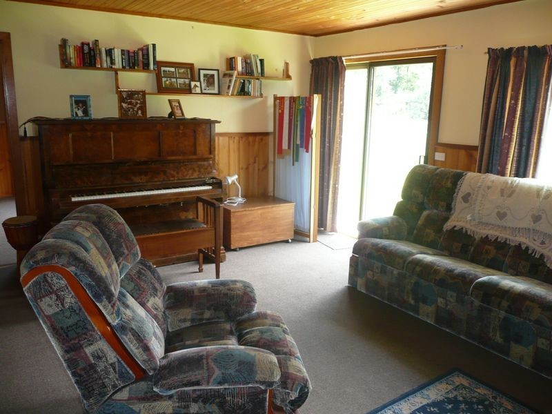 75 Kelly’s Cage Road, Weegena TAS 7304