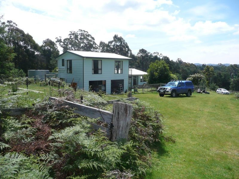 75 Kelly’s Cage Road, Weegena TAS 7304