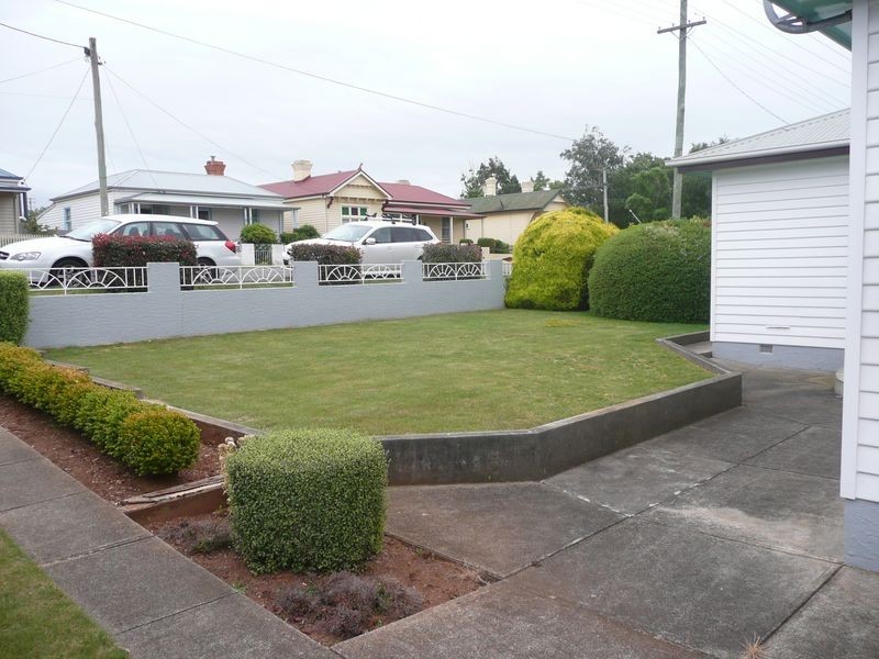 42 East Barrack Street, Deloraine TAS 7304