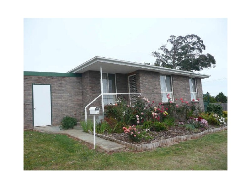 1/13 East Westbury Place, Deloraine TAS 7304