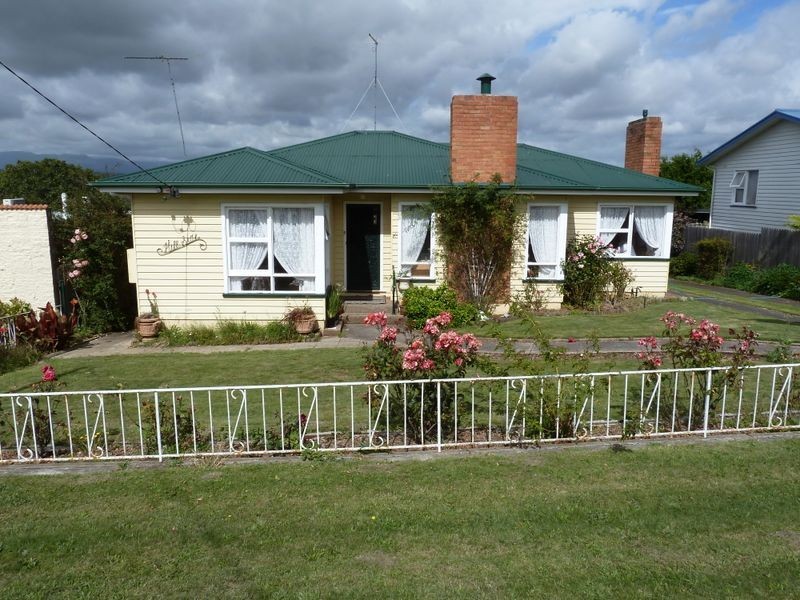 146 Emu Bay Road, Deloraine TAS 7304