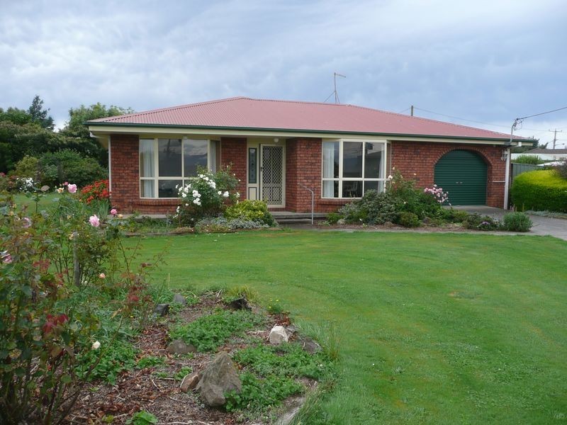 107 West Goderich Street, Deloraine TAS 7304