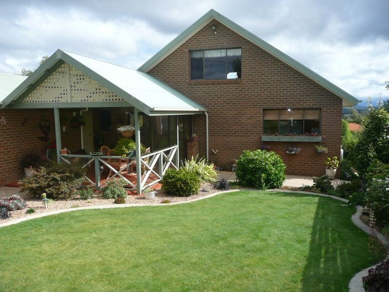 18 Keegan Rise, Deloraine TAS 7304