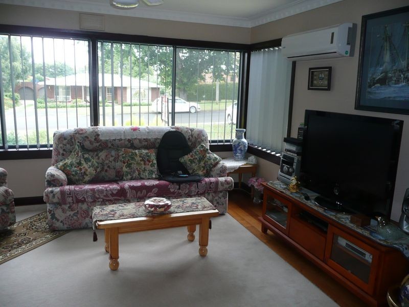 17 West Goderich street, Deloraine TAS 7304