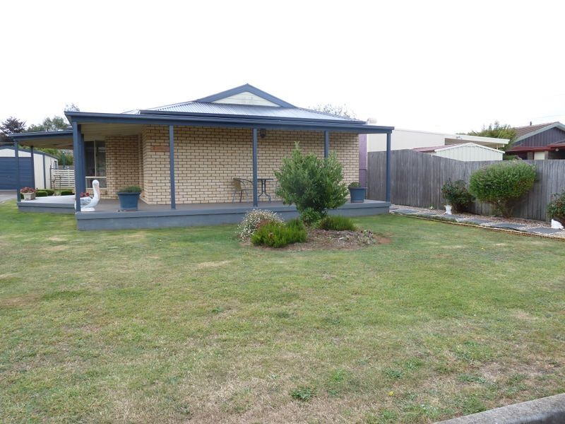3 Kaye Elizabeth Place, Deloraine TAS 7304
