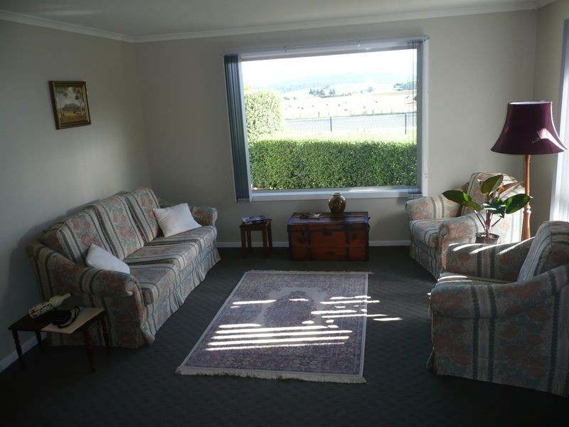 167 Emu Bay Road, Deloraine TAS 7304