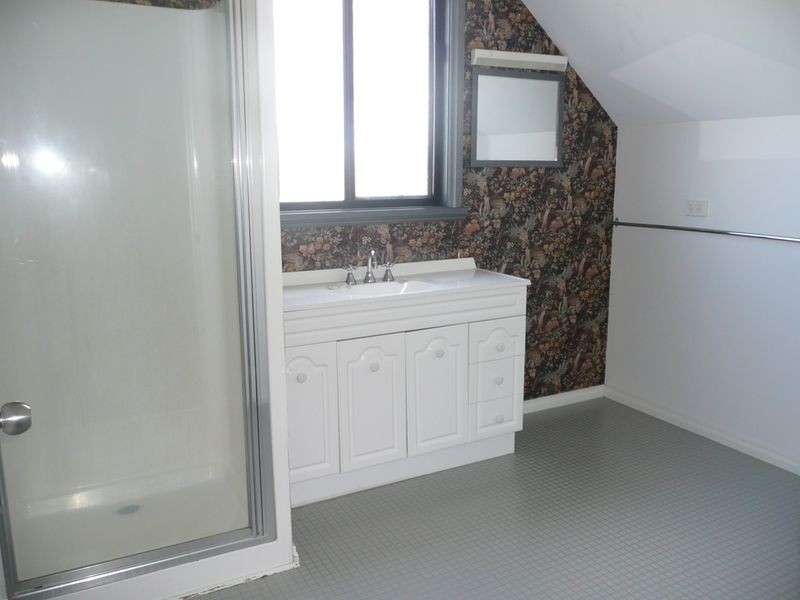 12 Swan Avenue, Longford TAS 7301