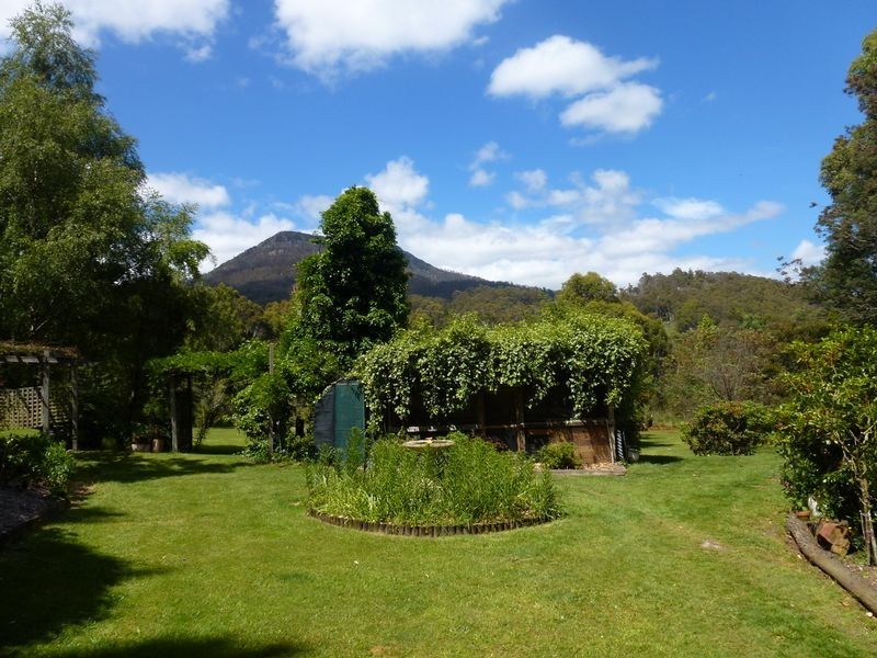 13515 Highland Lakes Road, Golden Valley TAS 7304