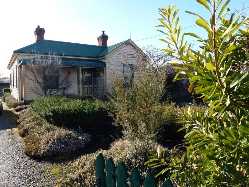 30 Grigg Street, Deloraine TAS 7304