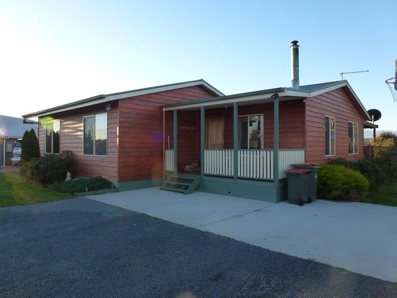 34 Grigg Street, Deloraine TAS 7304