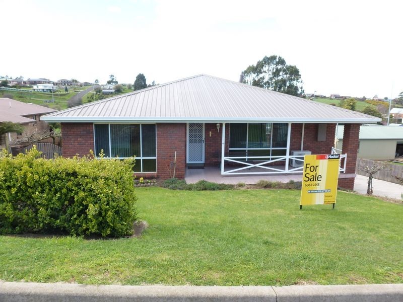 63 West Church Street, Deloraine TAS 7304