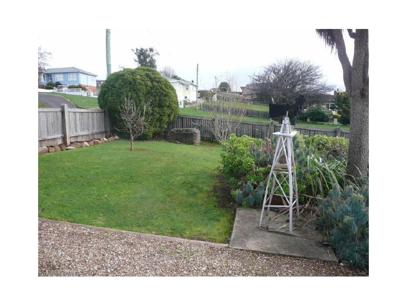 46 West Church Street, Deloraine TAS 7304
