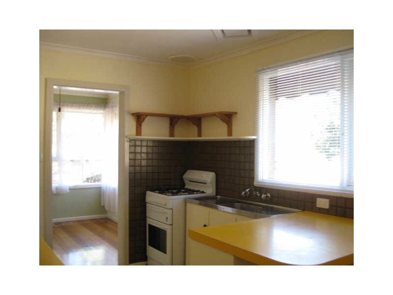 22 Ballantyne Crescent, Kilsyth VIC 3137