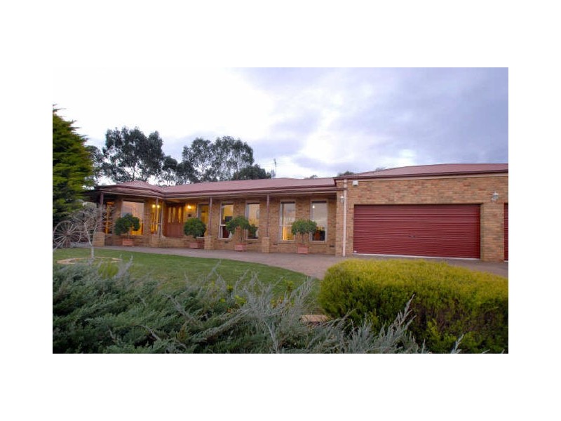 33-34 Eucalypt Drive, Lilydale VIC 3140