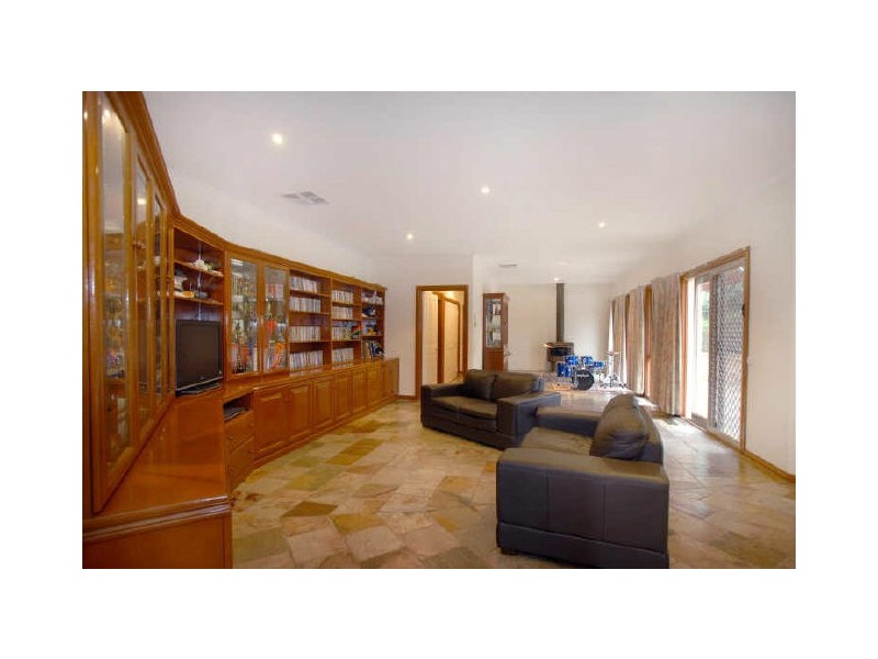 33-34 Eucalypt Drive, Lilydale VIC 3140