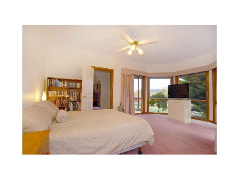 33-34 Eucalypt Drive, Lilydale VIC 3140