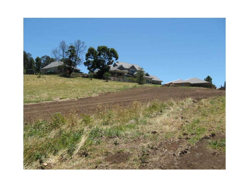 Lot 2/36 High Tor, Mooroolbark VIC 3138