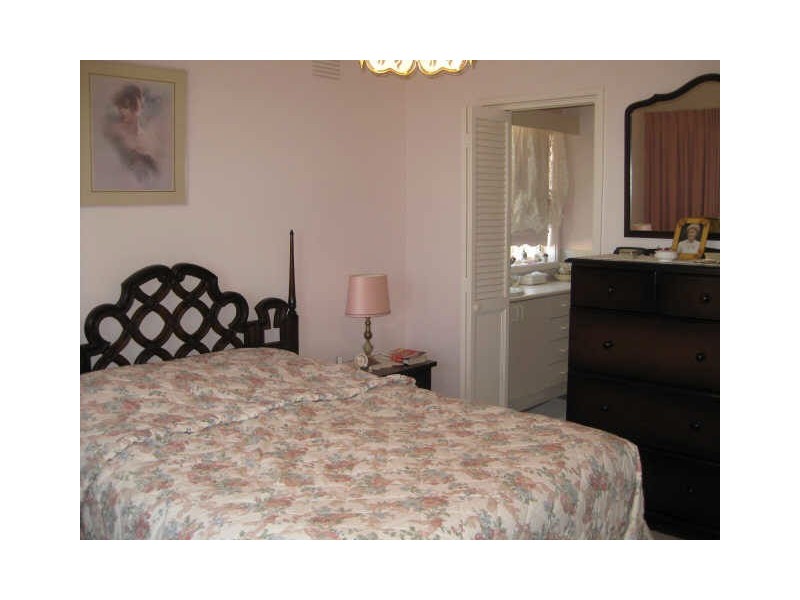 Chirnside Park VIC 3116