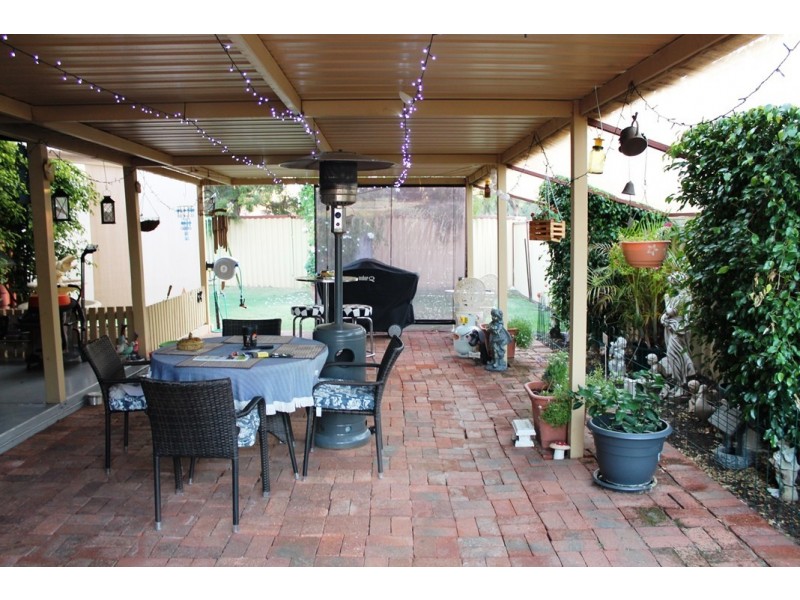 48 South Street, York WA 6302