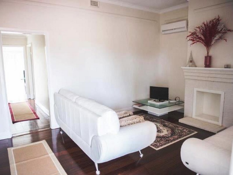 3 Steere Road, York WA 6302