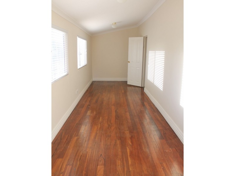 3 Steere Road, York WA 6302