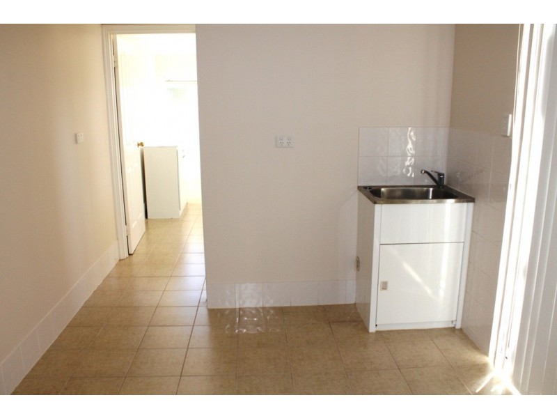 3 Steere Road, York WA 6302