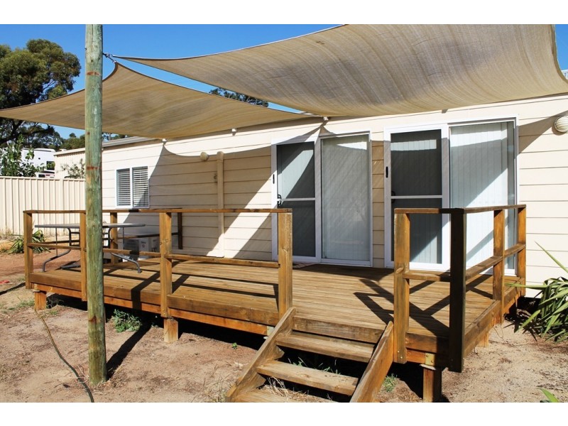 3 Steere Road, York WA 6302