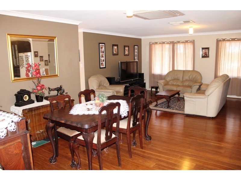 15 Prunster Road, York WA 6302