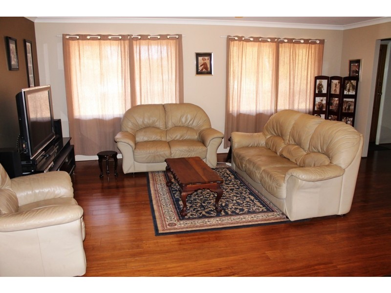 15 Prunster Road, York WA 6302