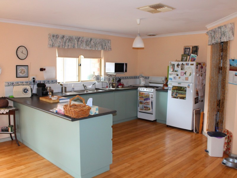 2 Hope Street, York WA 6302