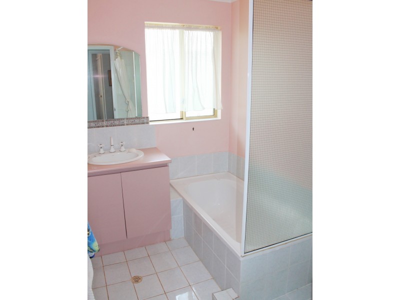 2 Hope Street, York WA 6302