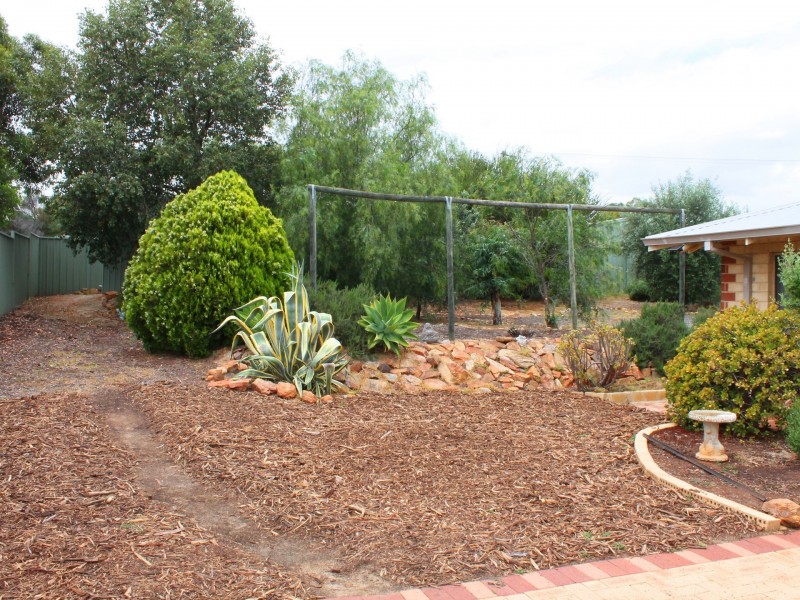 2 Hope Street, York WA 6302