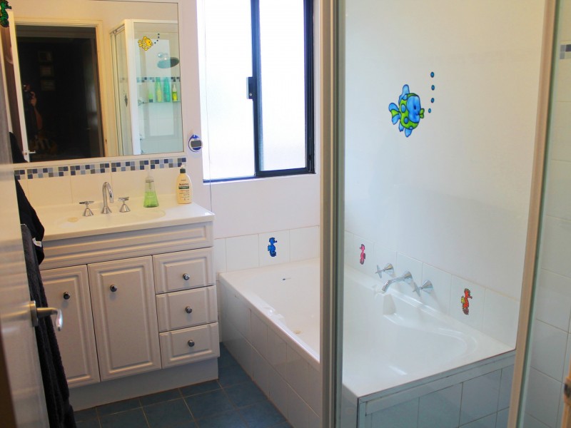 11 View Street, York WA 6302