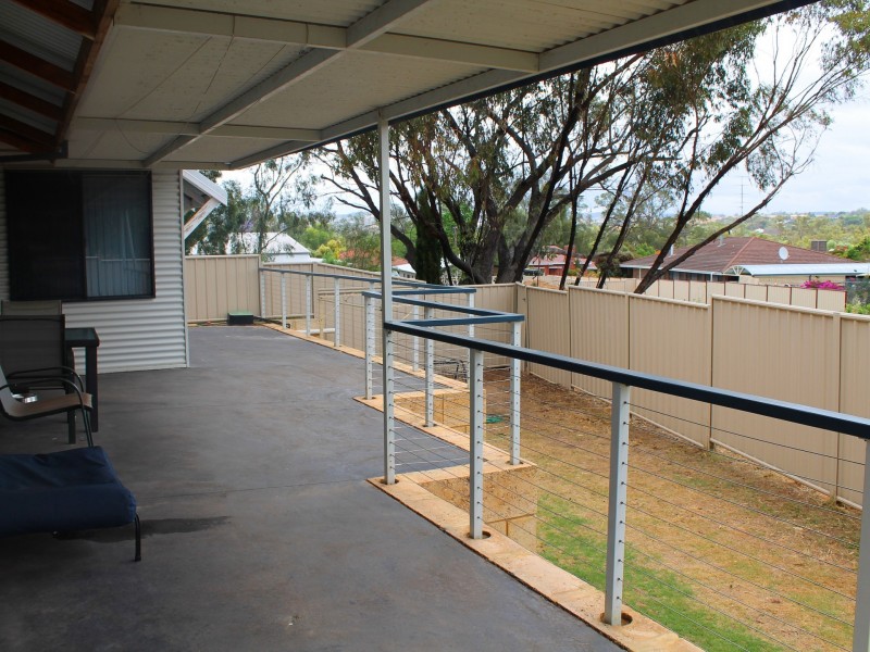 11 View Street, York WA 6302