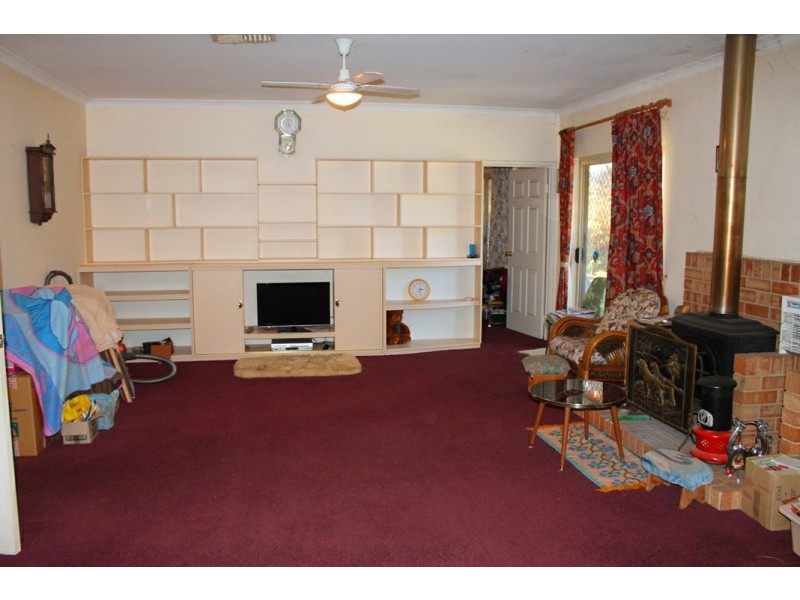 107 Newcastle Street, York WA 6302