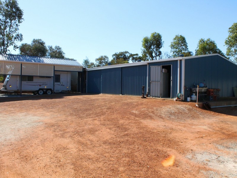 77 Cowan Road, York WA 6302