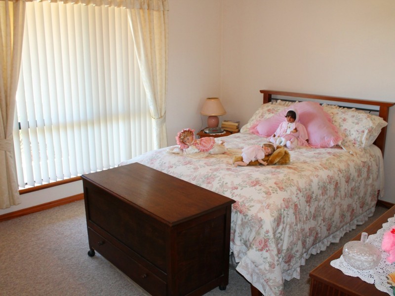 77 Cowan Road, York WA 6302