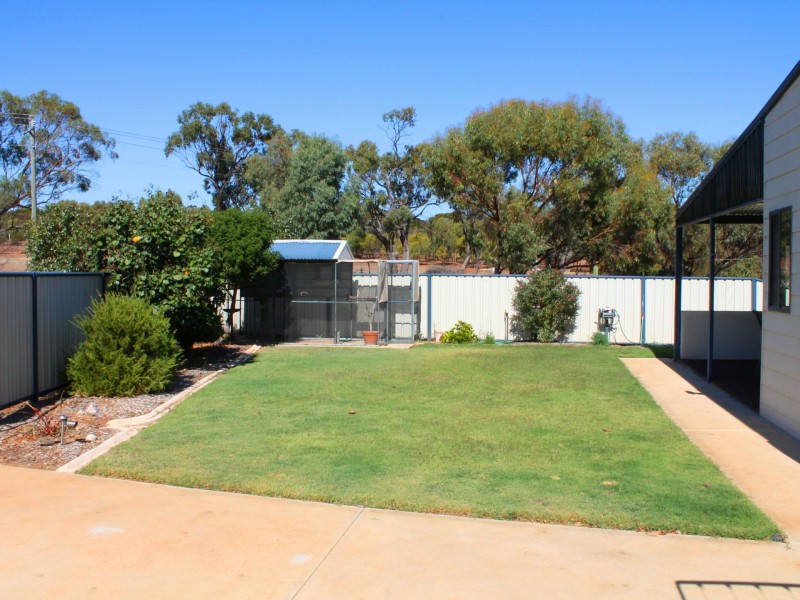 77 Cowan Road, York WA 6302