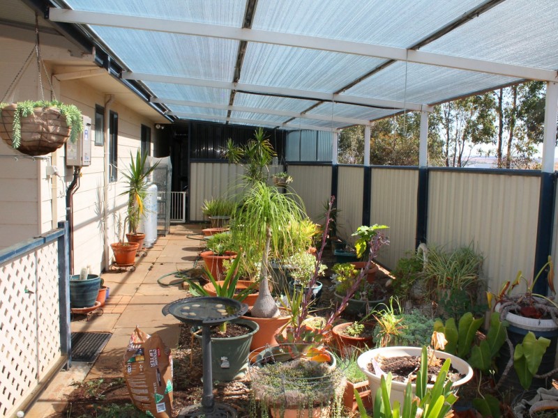 77 Cowan Road, York WA 6302