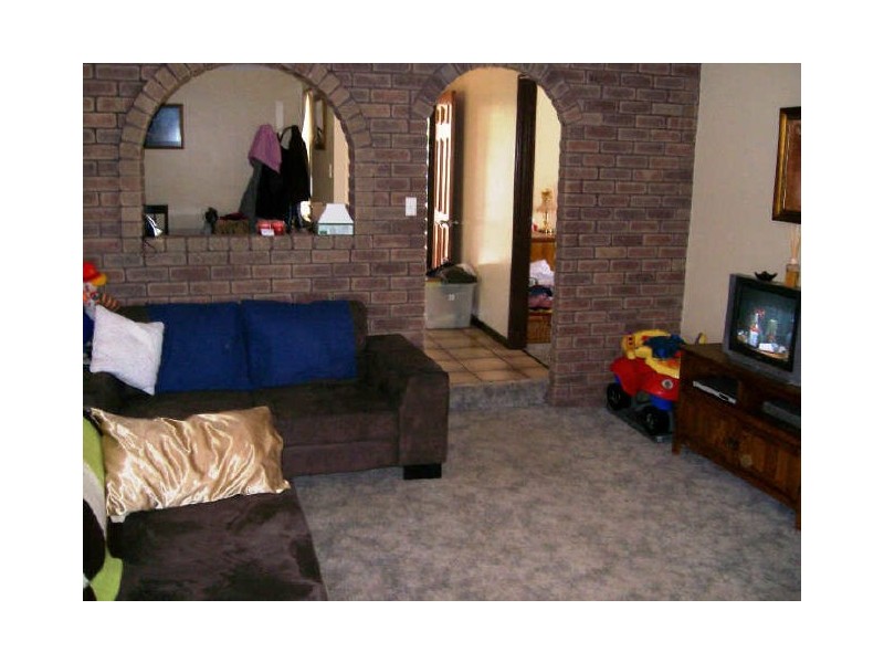 63 Henry Road, York WA 6302