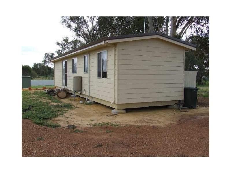 68 Vincent Street, Beverley WA 6304