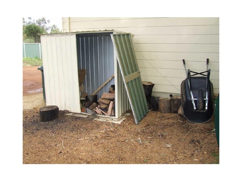 68 Vincent Street, Beverley WA 6304