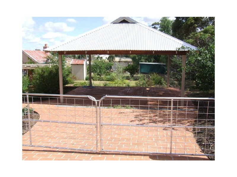 57 Macartney Street, York WA 6302