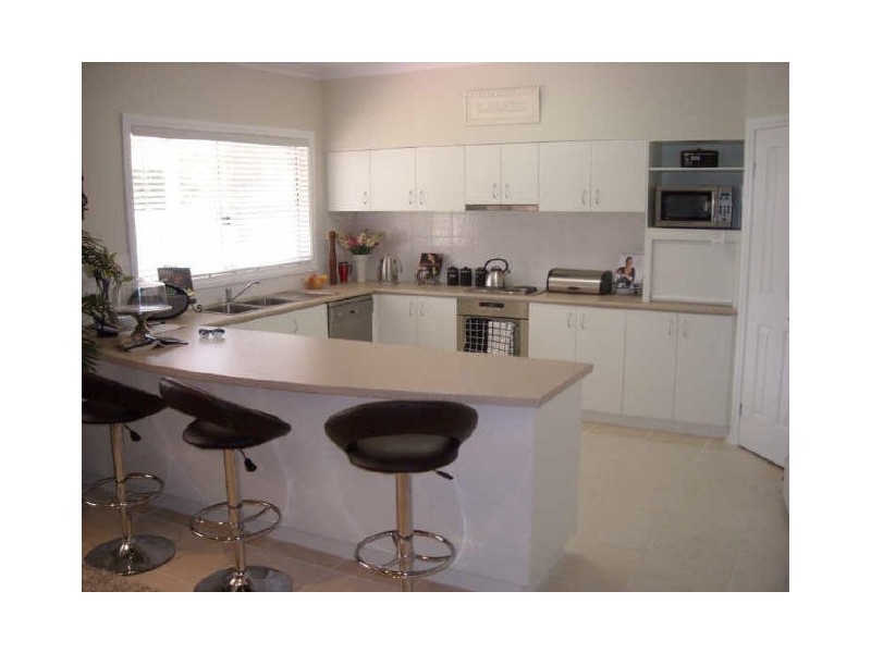 9 Elizabeth Street, York WA 6302