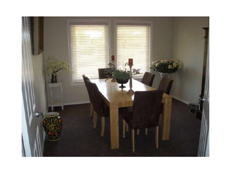 9 Elizabeth Street, York WA 6302