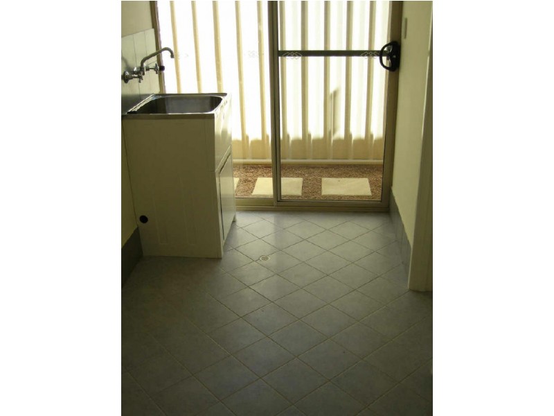 6/9 Joaquina Street, York WA 6302