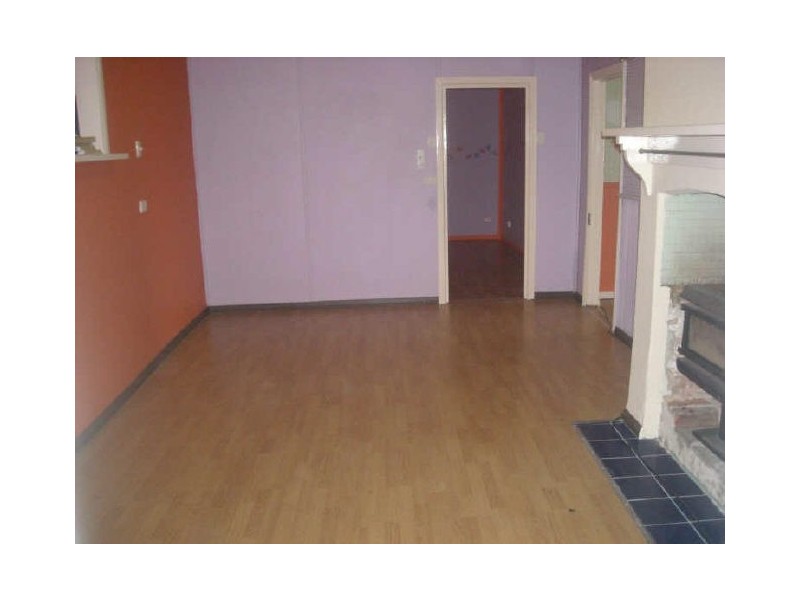 36 Dawson Street, Beverley WA 6304