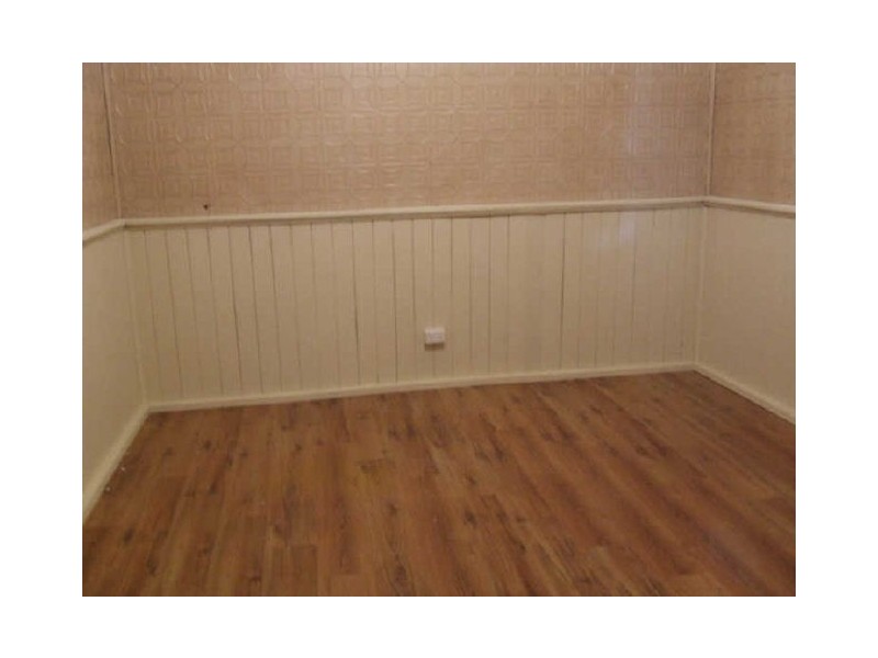 36 Dawson Street, Beverley WA 6304